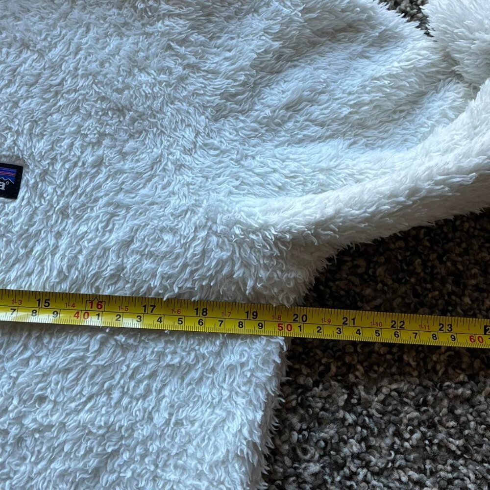White Patagonia Los Gatos Fleece Jacket Womens Medium Winter Minimalist Pullover - Picture 5 of 6